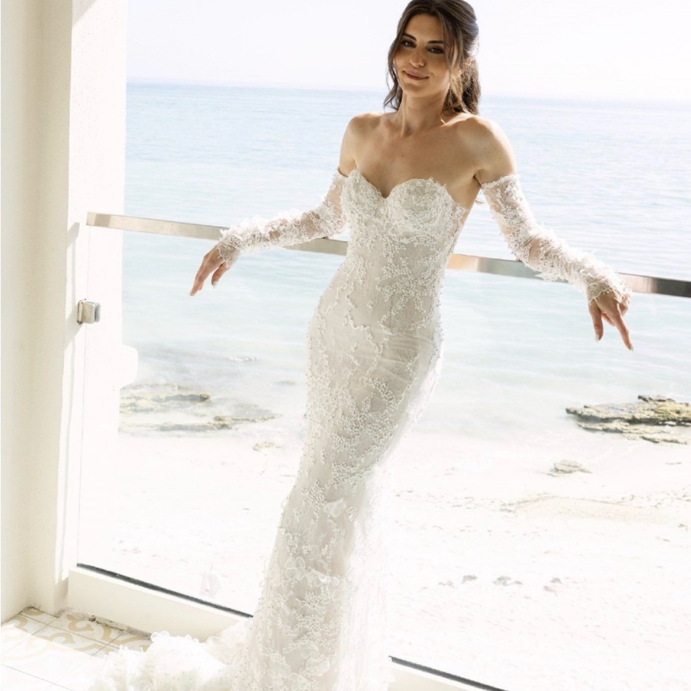 Chiara with fabric of Clementine (custom)